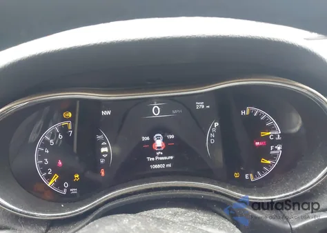 2017 Jeep Grand Cherokee Laredo 4X4 z USA, uszkodzony, nr VIN 1C4RJFAG1HC835036